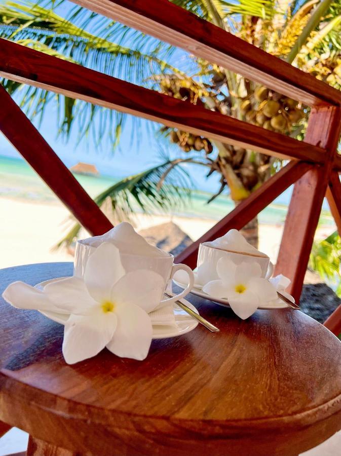 Karibu Beach Resort Понгве Экстерьер фото